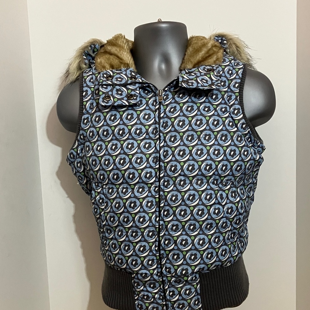 Aeropostale Patterned Vest with Faux Fur Hood